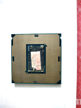 Core i5 8th gen Processor integrate graphics 630